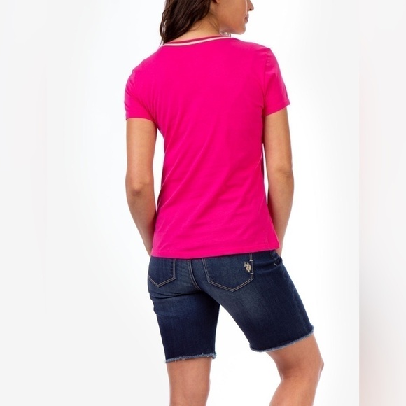 U.S.  Polo Assn V-Neck Logo T-Shirt - Picture 2 of 8